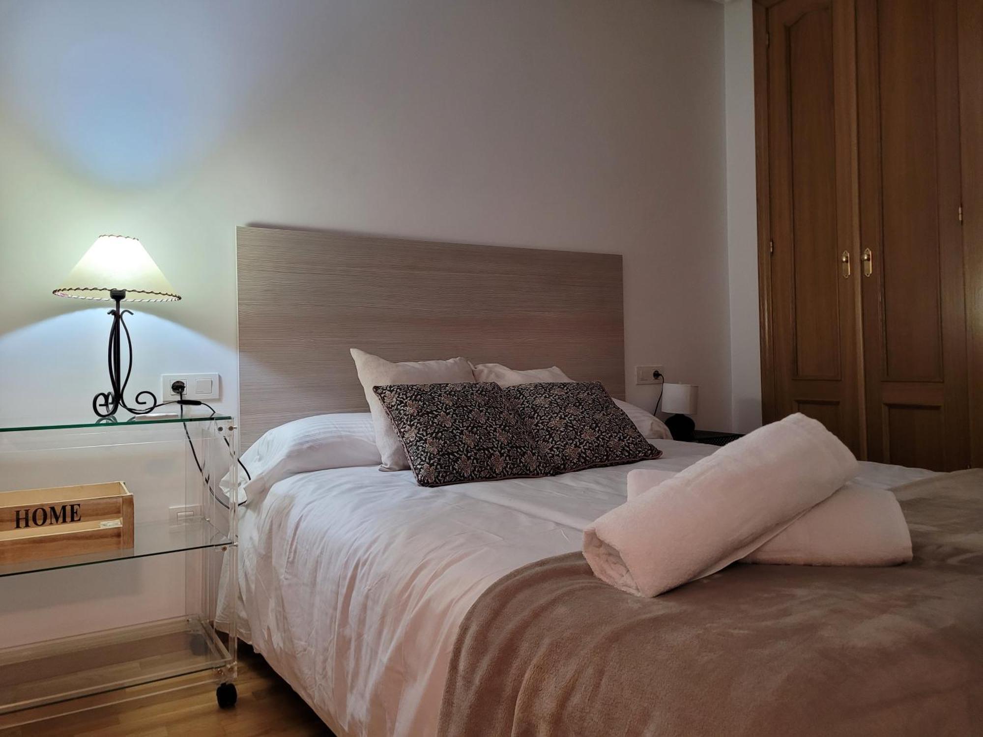 El Atico De Julio Del Campo Apartment Leon Bagian luar foto